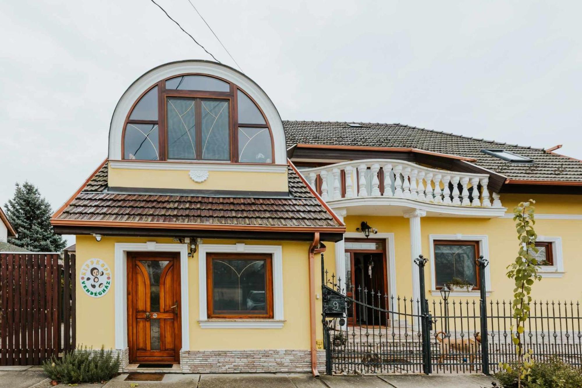 Kipp-Kopp Vendeghaz Apartment Szeged Bagian luar foto